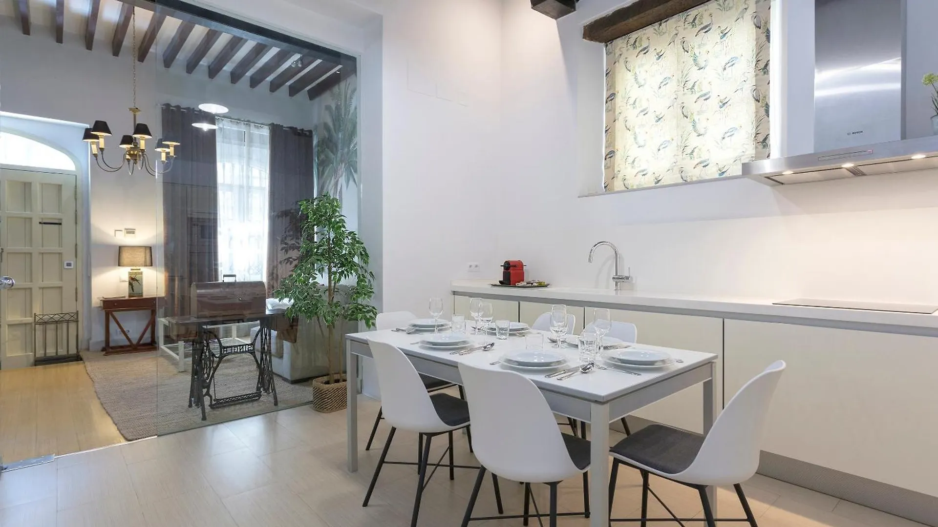 Genteel Home Casa Antonia Diaz Seville
